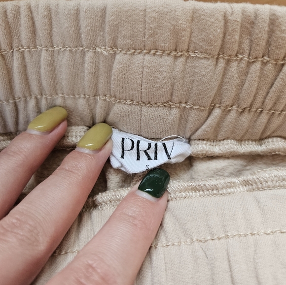 Priv Sweat Skirt in Small - Picture 2 of 3